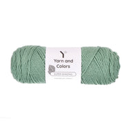 Yarn and Colors Super Amazing 079 Aventurine - bol garen in deze kleur