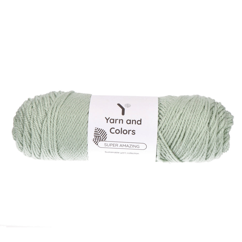 Yarn and Colors Super Amazing 080 Eucalyptus - bol garen in deze kleur