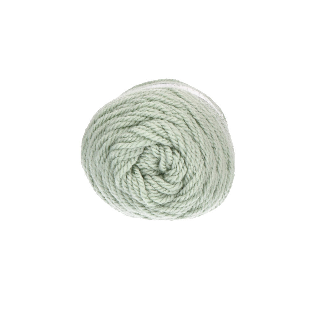 Yarn and Colors Super Amazing 080 Eucalyptus - detail van het garen