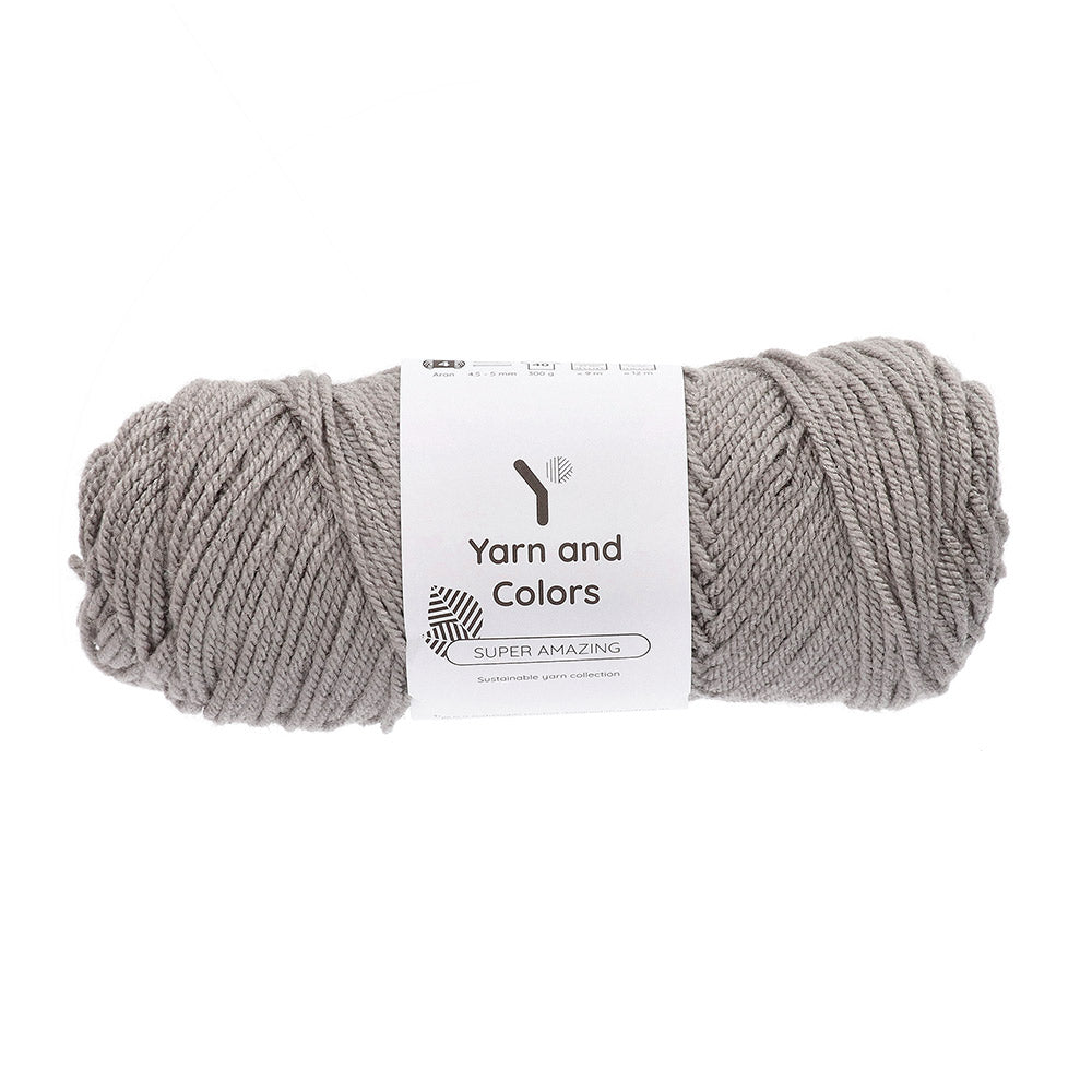 Yarn and Colors Super Amazing 096 Shark Grey - bol garen in deze kleur