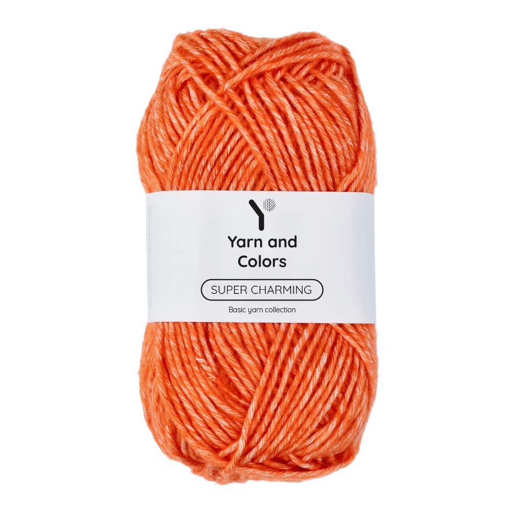 Yarn and Colors Super Charming 022 Fiery Orange - bol garen in deze kleur