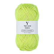 Yarn and Colors Super Charming 084 Pistachio - bol garen in deze kleur