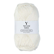 Yarn and Colors Super Must-have 001 White - bol garen in deze kleur