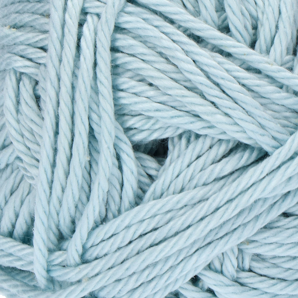 Yarn and Colors Super Must-have 063 Ice Blue (2)