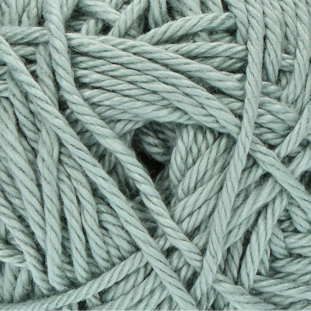Yarn and Colors Super Must-have 080 Eucalyptus (2)