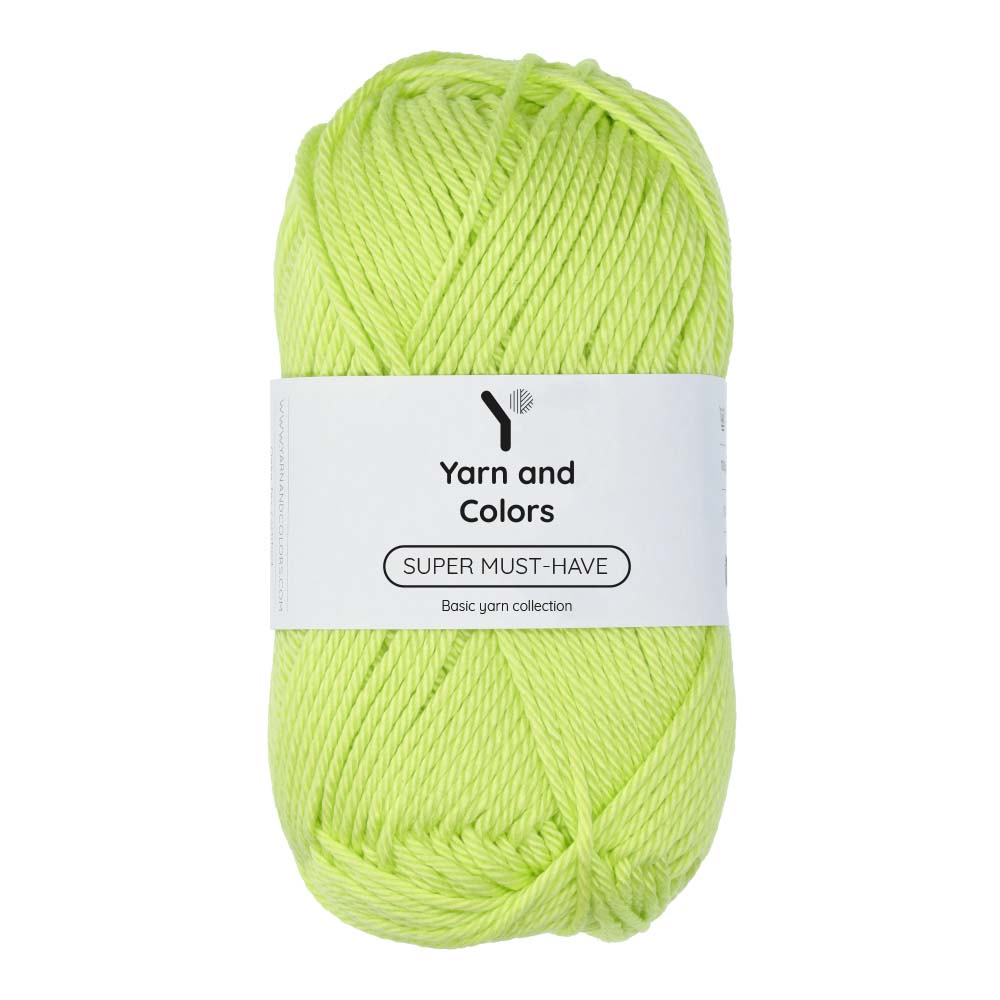 Yarn and Colors Super Must-have 084 Pistachio - bol garen in deze kleur