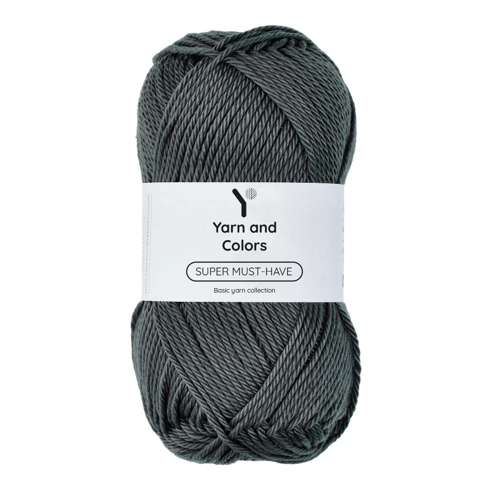 Yarn and Colors Super Must-have 098 Graphite - bol garen in deze kleur