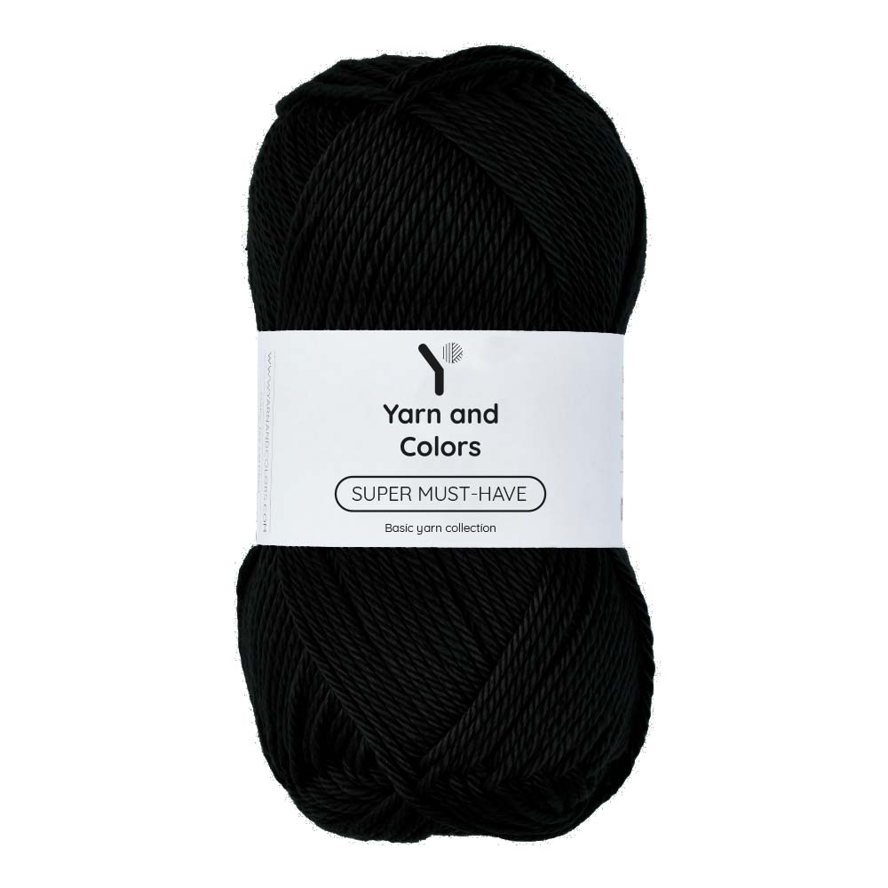 Yarn and Colors Super Must-have 100 Black - bol garen in deze kleur