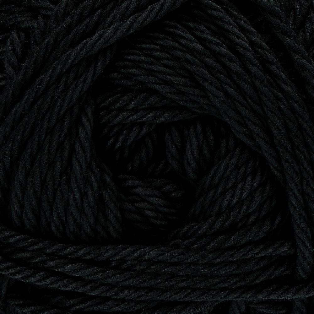 Yarn and Colors Super Must-have 100 Black (2)