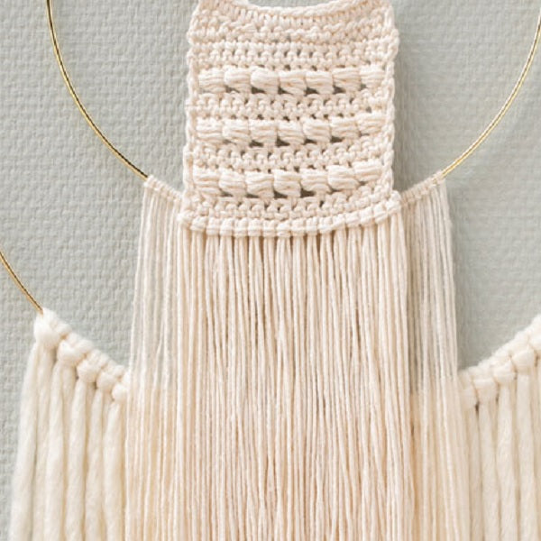 Charm — gemaakt met Yarn and Colors Three is a Charm WOW! Muurhanger Pakket