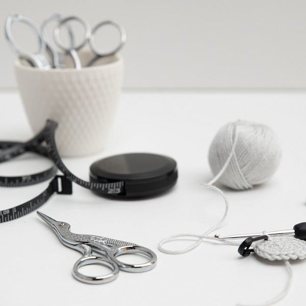 Yarn and Colors Vogel Schaar Silver - extra productfoto 3