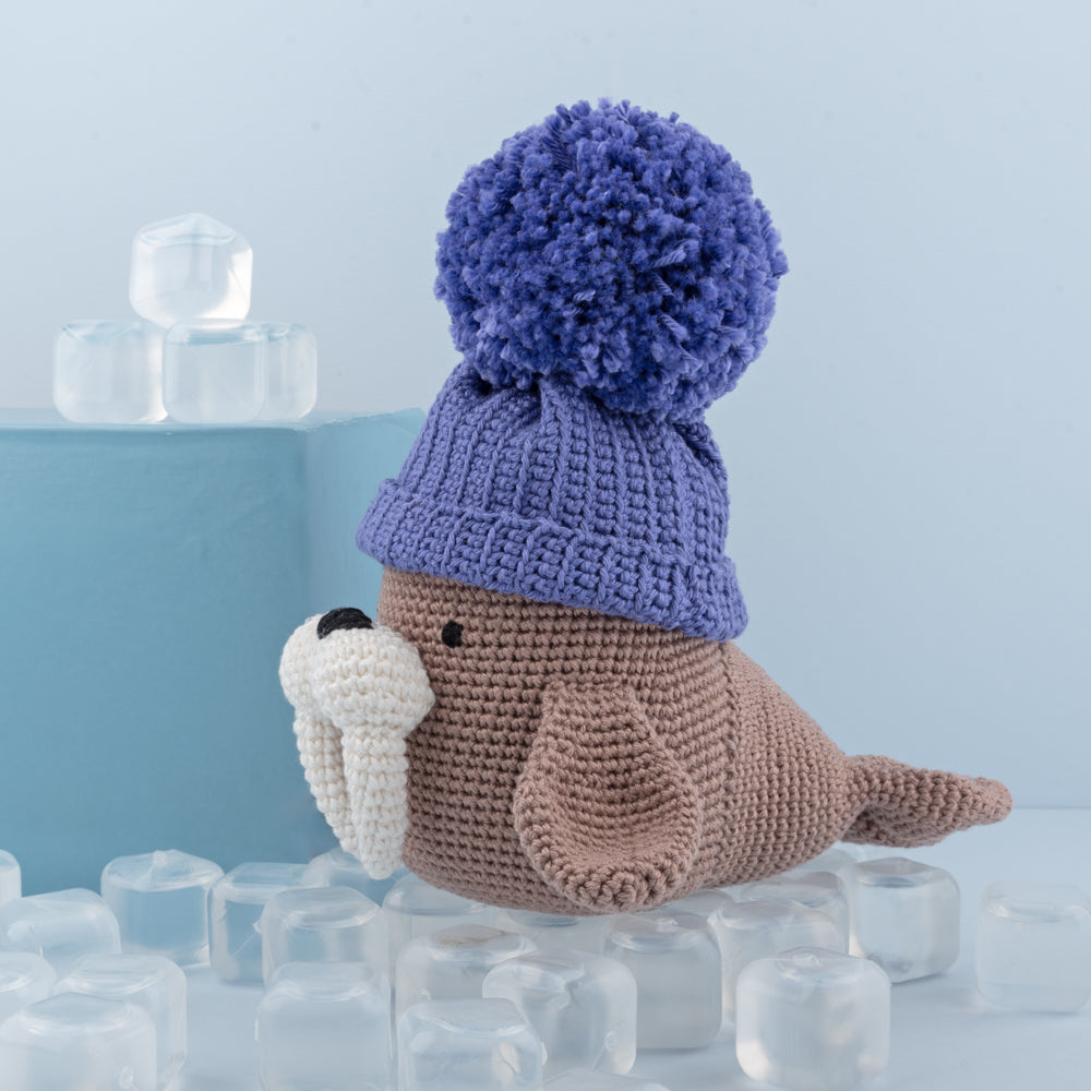 Wally walrus — gemaakt met Yarn and Colors Wally the Walrus Haakpatroon