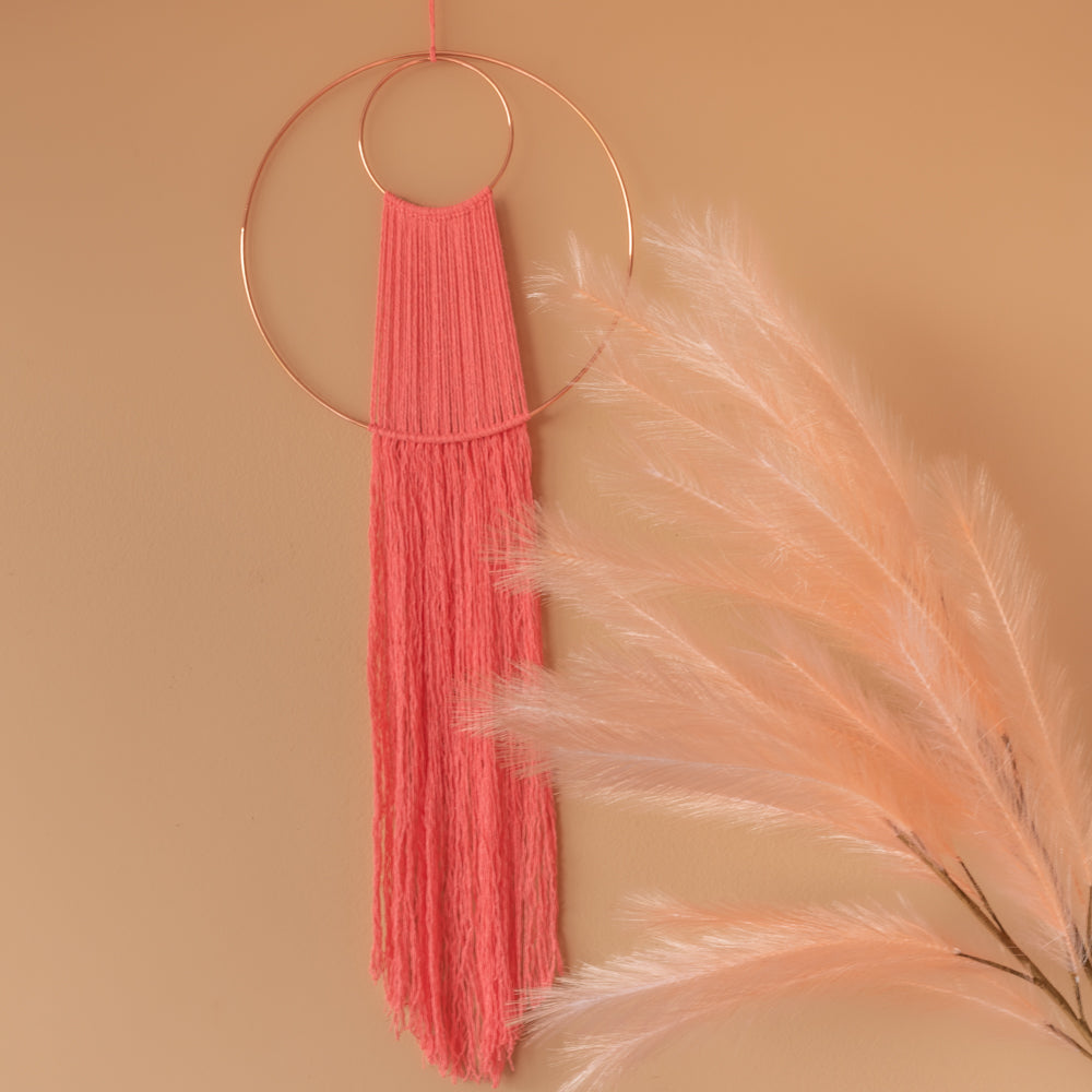 Waterfall wall hanging — gemaakt met Yarn and Colors Waterfall Wall Hanging Macramé Pakket (4)