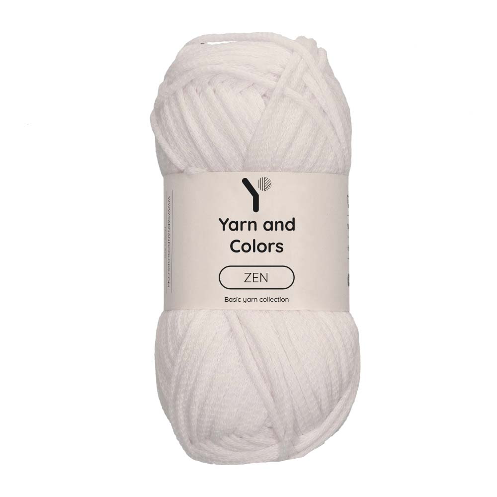 Yarn and Colors Zen 001 White - bol garen in deze kleur