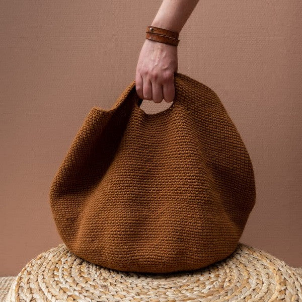 Slouchypouch satay — gemaakt met Yarn and Colors Zen