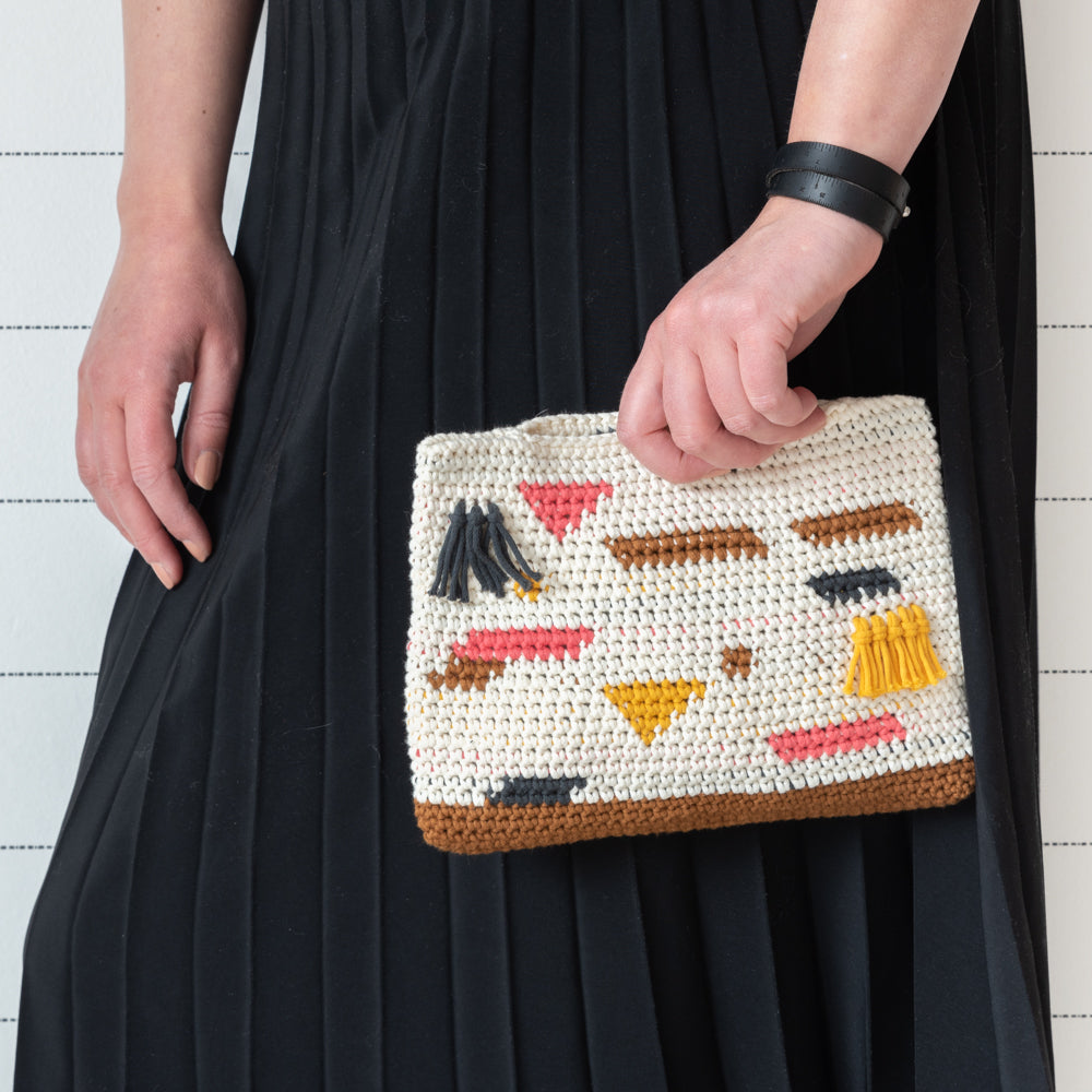 Perky pouch — gemaakt met Yarn and Colors Zen on the Go Patronen Bundle