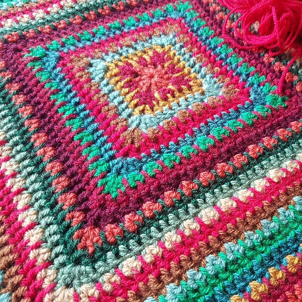 Yuletide blanket attic — gemaakt met Yuletide Blanket Garenpakket